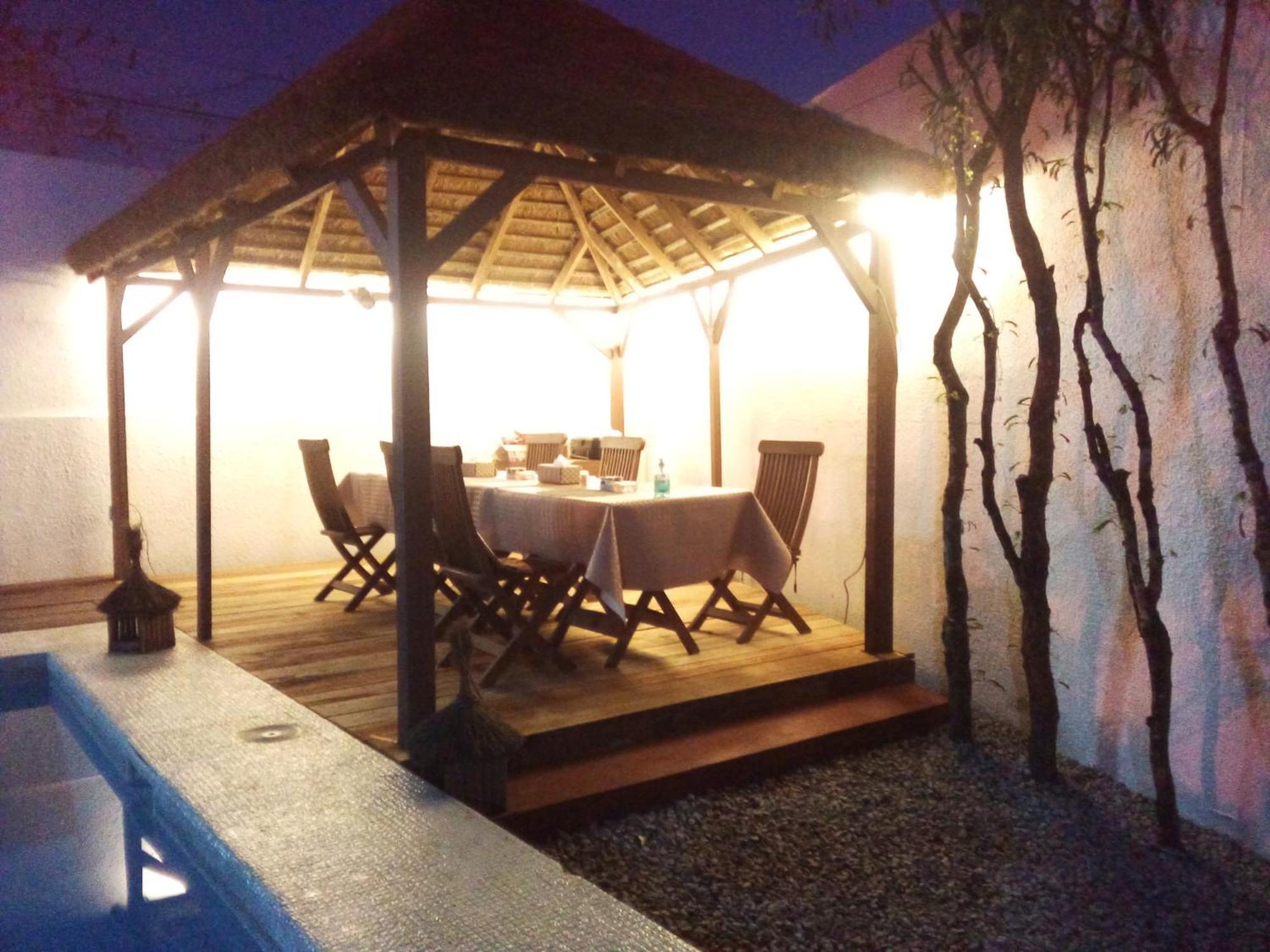 Villa Mango Абиджан Экстерьер фото